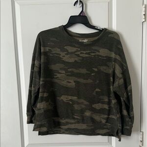 Terra & Sky Green Camouflage Sweatshirt